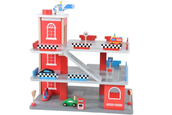 Houten parkeergarage.