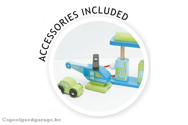 Inclusief een helikopter, auto en tankstation.