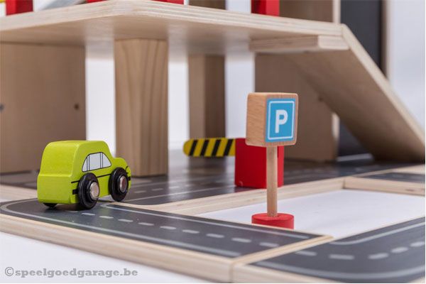 Het verkeersbord wijst je de weg naar de garage.